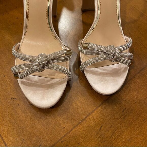 Jewel Badgley Mischka Champagne Lexie Knotted Platform Block Heel Size 9.5 - Picture 10 of 10